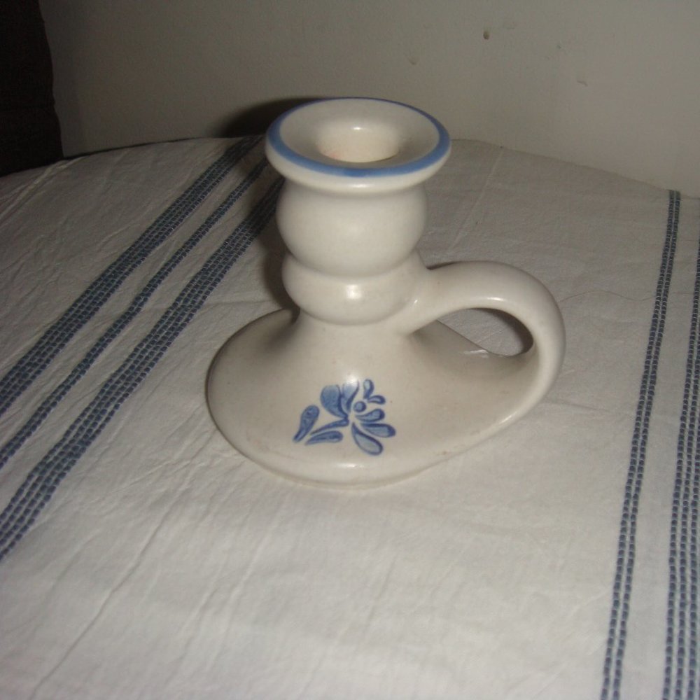 Pfaltzgraff Handled Candleholder Yorktowne